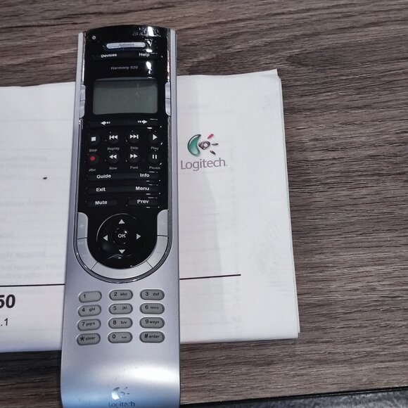 Logitech Harmony 520 universal remote control silver black - Picture 1 of 6